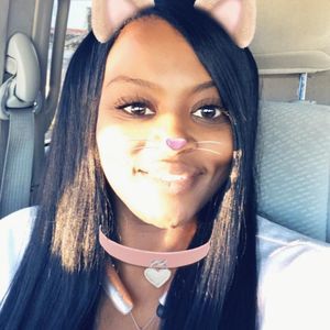 Meet your Posher, Carolyn